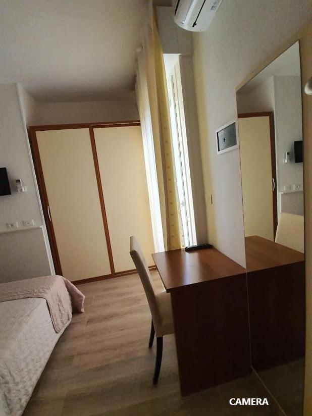 B&B Airone Cervia - Camere E Appartamenti Eksteriør bilde