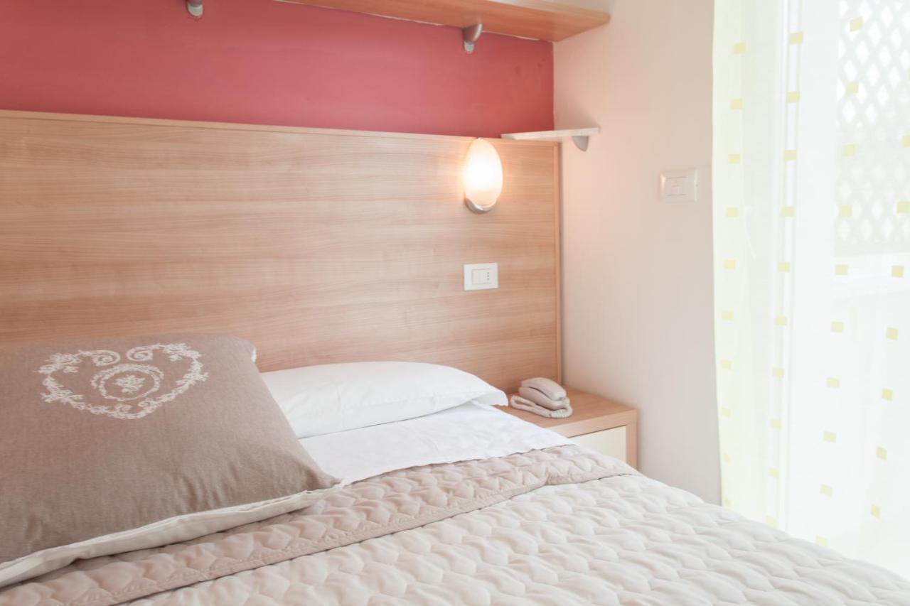 B&B Airone Cervia - Camere E Appartamenti Eksteriør bilde