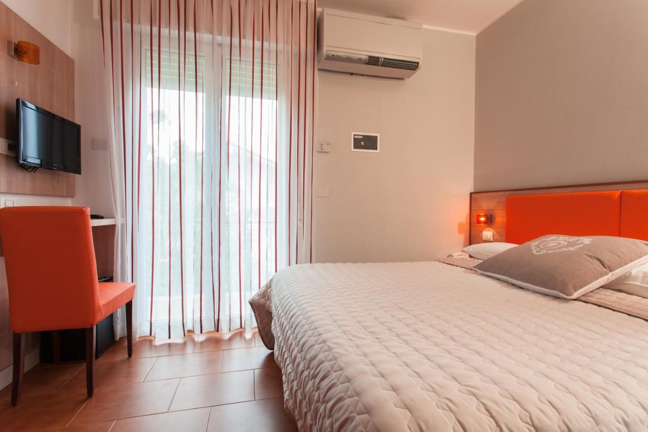 B&B Airone Cervia - Camere E Appartamenti Eksteriør bilde
