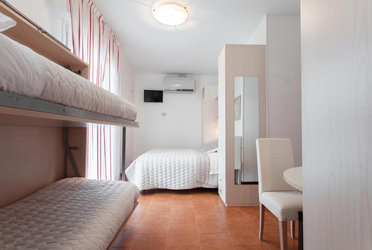 B&B Airone Cervia - Camere E Appartamenti Eksteriør bilde