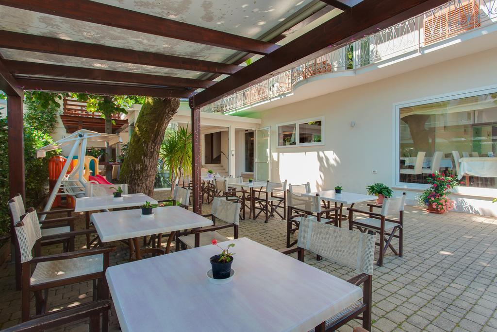 B&B Airone Cervia - Camere E Appartamenti Eksteriør bilde