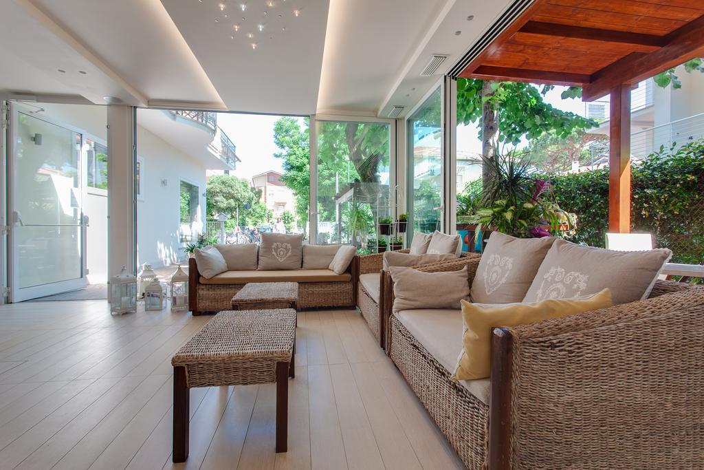 B&B Airone Cervia - Camere E Appartamenti Eksteriør bilde